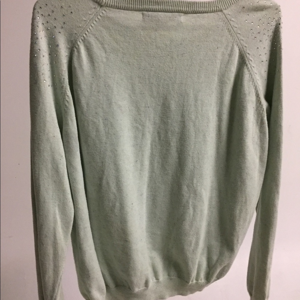 Sweater - Picture 2 of 4